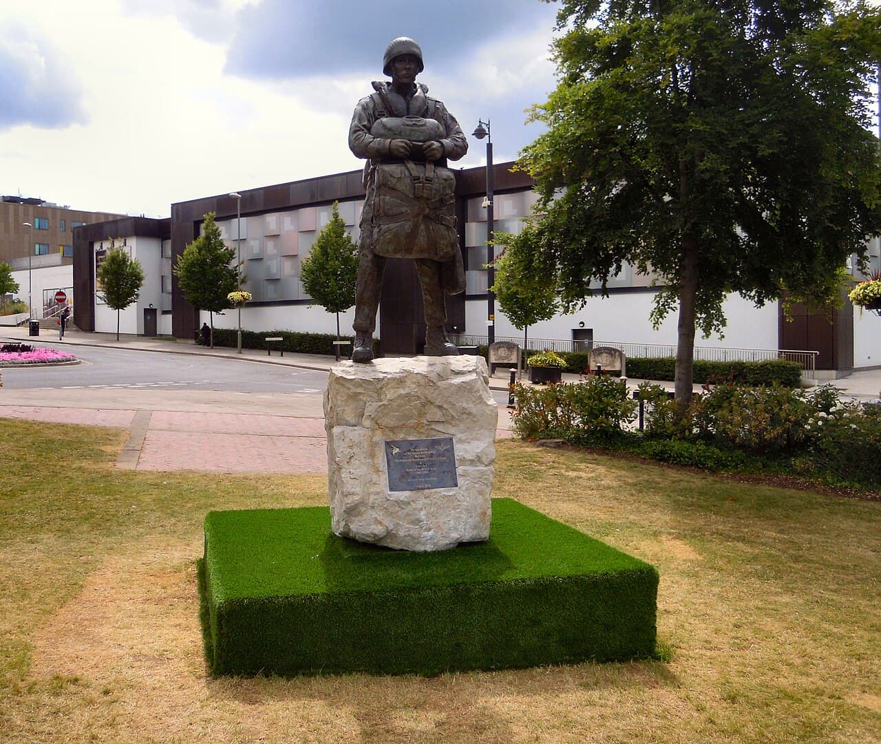 The Airborne Soldier statue in Princes Gardens, Aldershot