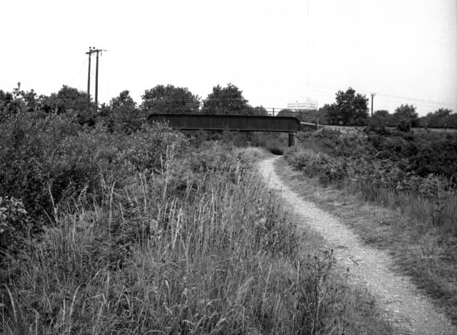 Aldershot railway bridge over the Basingstoke Canal